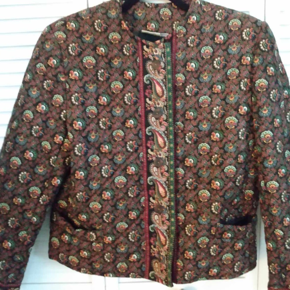 VERA BRADLEY QUILTED JACKET SIZE M
